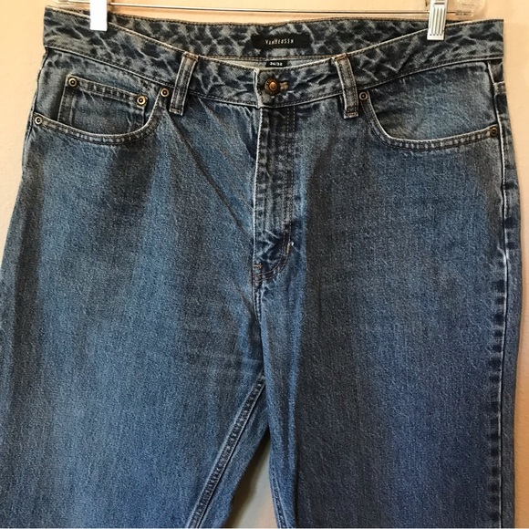 Van Heusen Classic Fit Blue Jeans Size 34 x 32 - Picture 3 of 14